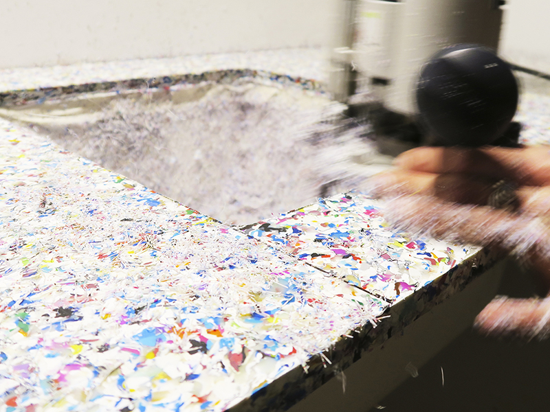 T'has plantejat mai introduir plàstics reciclats en el disseny o fabricació dels teus productes? | Barcelona centro de Diseño