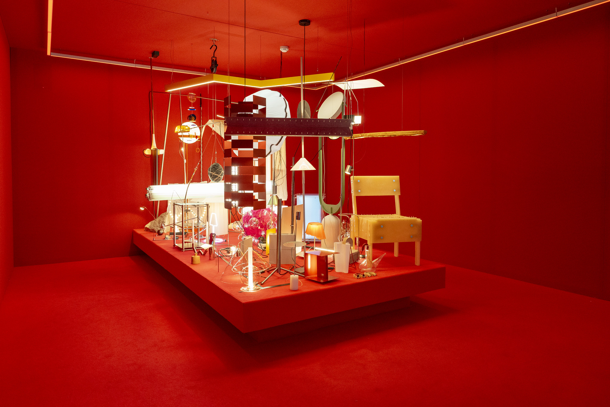 ‘Inspired in Barcelona: Luce’ ilumina el  Disseny Hub Barcelona hasta el 8 de febrero  con más de sesenta lámparas autoeditadas | Barcelona Creativity & Design Foundation